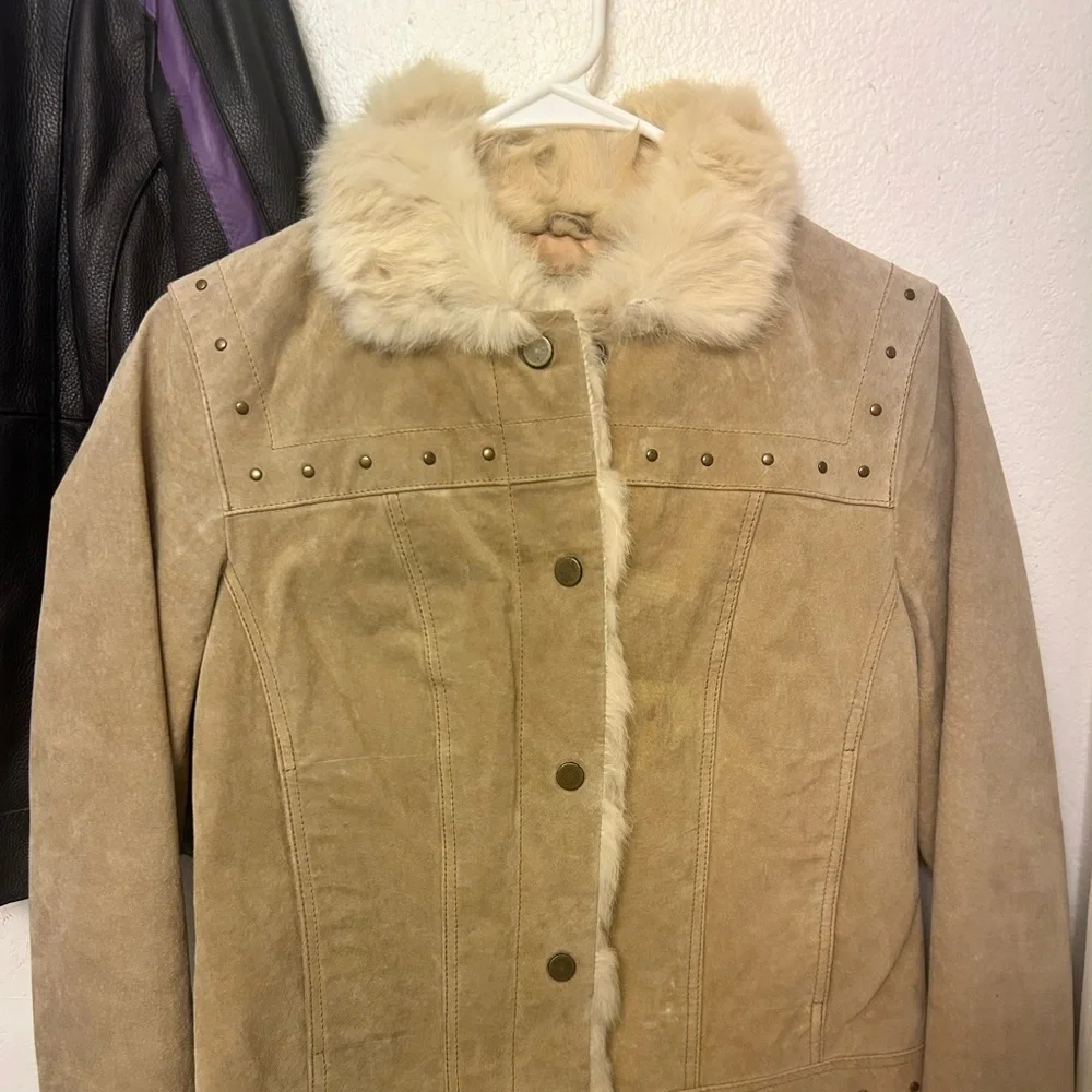 Women’s beige suede fur jacket size small - Picture 1 of 6
